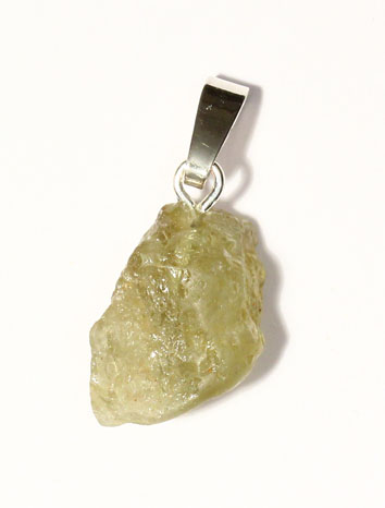 Chrysoberyll-Anhänger, Rohstein