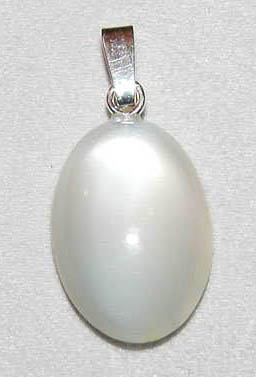 Mondstein-Anhänger Cabochon