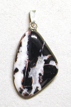 Sardonyx-Anhänger, Trommelstein