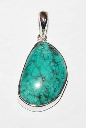 Tuerkis-Anhänger, Cabochon in Silberfassung