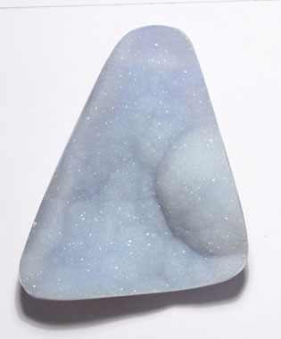 Chalcedon-Rohstein, gebohrt